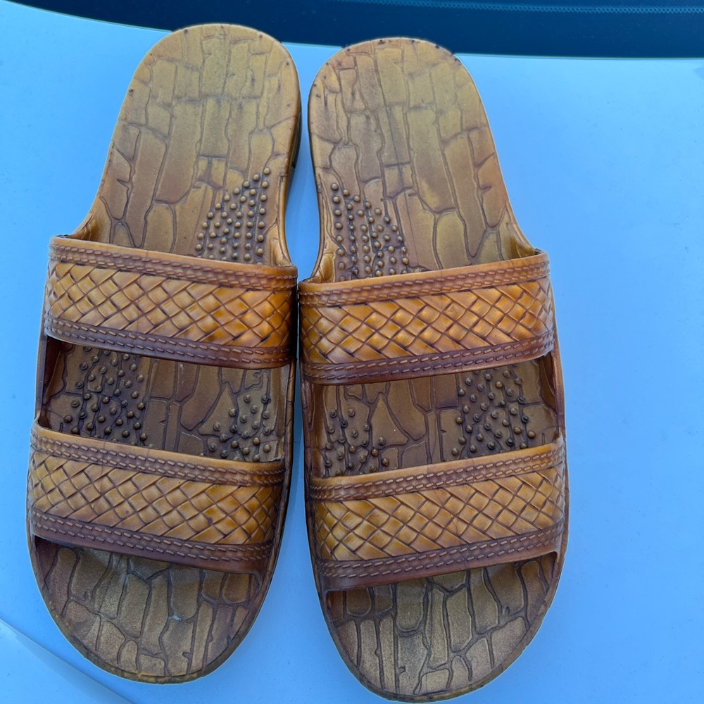 WOMENS HAWAIIAN SANDALS